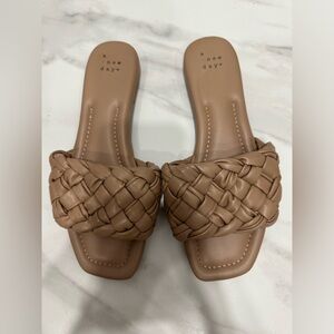 Braided sandal